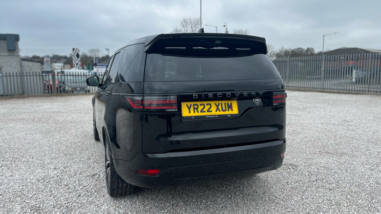 Land Rover Discovery 3.0 D300 R-Dynamic SE 5dr Auto Diesel Station Wagon